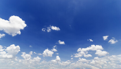 beautiful blue sky and white fluffy cloud horizon outdoor for background.