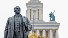 Vladimir Lenin Monument