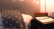 © Pablo - Tiempo de leer y relajarse antes de irse a dormir. Primer plano de mesa de noche con un par de libros y un taza de café junto a una cama en una confortable y calidamente iluminada habitación.