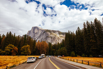 Canvas Print - Yosemite Valley and Meadows in USA