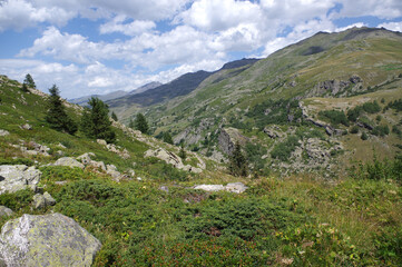 Wall Mural - vue depuis le lac vert, Valmeinier
