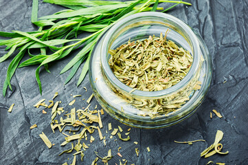 Wall Mural - Fresh and dry tarragon