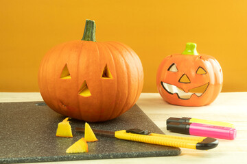 Making a lantern from fresh pumpkin with your own hands