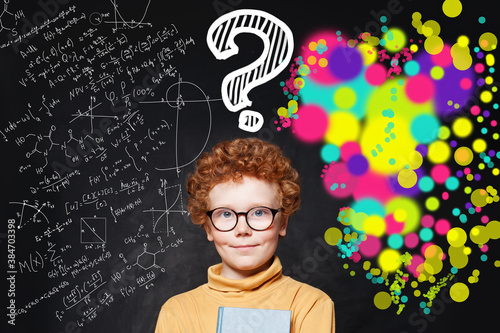Smart kid with question marks on background Lerretsbilde
