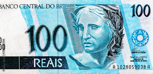 Fotografía The Efigie da Republica is an allegorical figure, wearing a crown of laurel leaves, that is used in both Brazil and Portugal as a symbol of the Republic