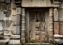 Stone Gate. Prasat Sdok Kok Thom, Sakaeo Porvince In Thailand.