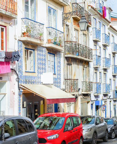 Street, cars, architecture,...