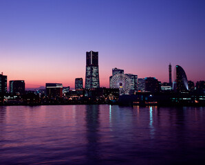 Poster - 横浜みなとみらいの夕景