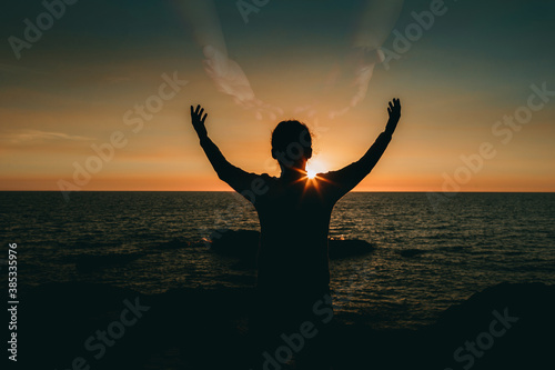 Fotomural The hand opened up from heaven To welcome prayer to God background Style Double