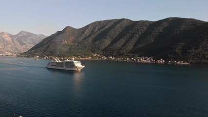 Poster - Cruise ship near Perast in Montenegro