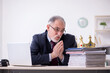 © Elnur - Old king businessman employee at workplace