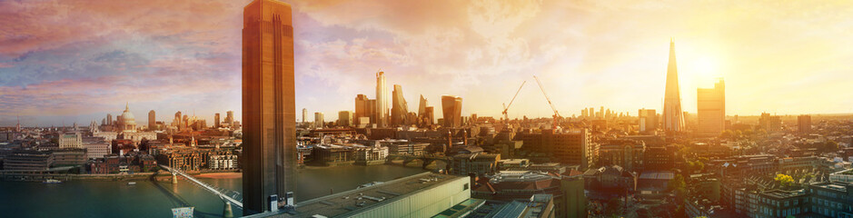 Canvas Print - London panorama at sunset. City of London, River Thames, London bridges. UK