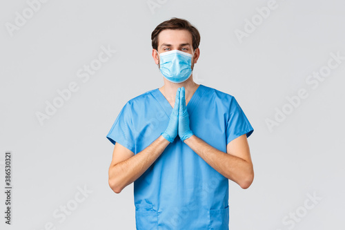 Fotografía Coronavirus outbreak, healthcare workers fighting disease, hospitals concept