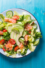 Wall Mural - Healthy salad with smoked samlmon and avocado