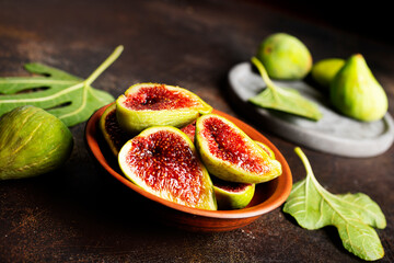 Wall Mural - fig fruits