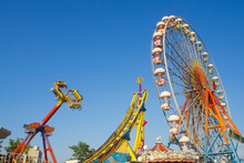 Amusement Park, Theme Park And Funfair, Big Ferris Wheel And Color Images - Turkey, Ankara