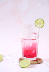 Canvas Print - cocktail with lemon and lime