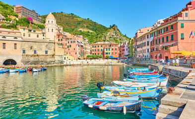 Sticker - Harbour with boats and waterfront in Vernazza