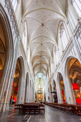 Wall Mural - Cathedral of Our Lady interior, Antwerp, Belgium 