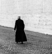 © Antonino Gentile - Prete che cammina