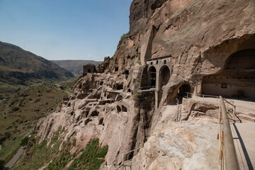 city ​​rooms in the rock