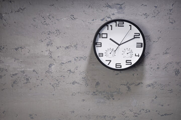 Canvas Print - wall clock at concrete grey texture background