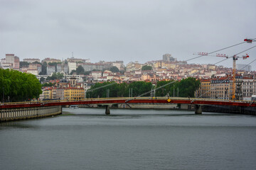 Canvas Print - Cityscape with Bridge of the Palace of Justice in Lyon, France