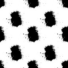 Aufkleber - set of black splashes with splashes isolated on white background