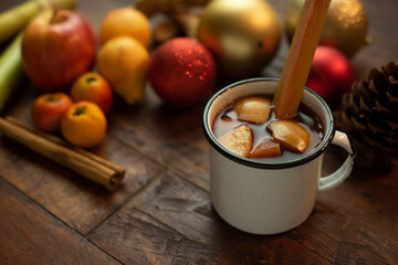 Ponche de frutas navidad fiesta celebración invierno méxico tradiconal bebida caliente frutas temporada nochebuena diciembre