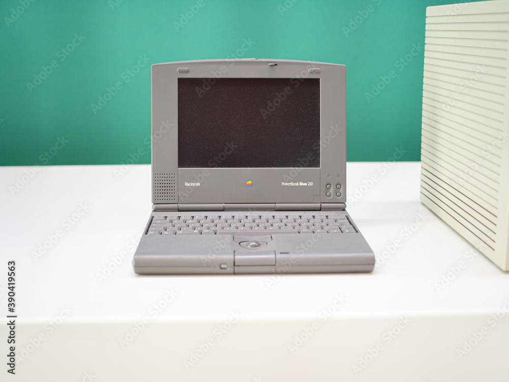 ✨ Apple PowerBook Duo 210｜Vintage 1992 ✨ ✨ Apple PowerBook Duo 210｜Vintage 1992 ✨ Apple PowerBook Duo