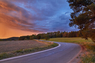 summer storm, golden hour, light effects, calm before the storm, sunset, magic of nature, way to heaven, way to hell, heaven on fire, stormy weather, summer storms, forecast, weather, steamy days, sto