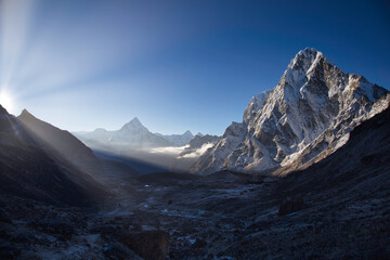 Wall Mural - Everest base camp trek, Nepal.