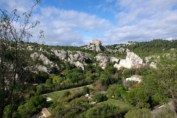 Wall Mural - vue depuis le village des Beaux de Provence