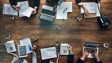 Wall Mural - Business people in a stock market meeting