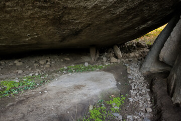 Wall Mural - Cave in the Natural Area of Los Barruecos.