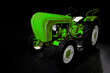 Traktor Oldtimer grün