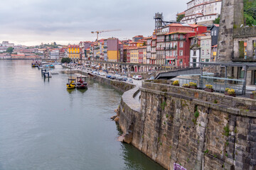 Wall Mural - OPORTO, PORTUGAL - Apr 20, 2016: Porto, Portugal : 12 April 2016 : Old town of Porto and river Do