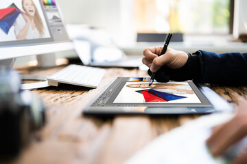 Poster - Graphic Artist Designer Drawing Sketch
