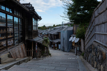 Sticker - 京都　早朝の二寧坂