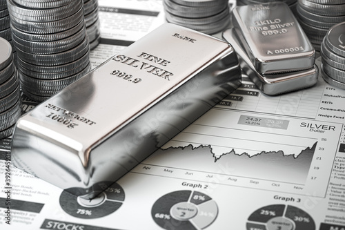 Fotomural Silver bar, ingots and coins on financial report