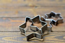 Cookie cutters in shape of star