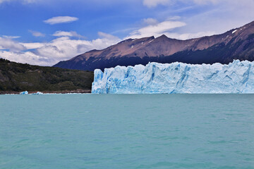 Wall Mural - Perito Moreno Glacier close El Calafate, Patagonia, Argentina