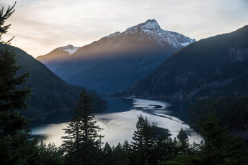  Beautiful landscape view of the sunset from Diablo Lake Overlook in North Cascades National Park (Washington).