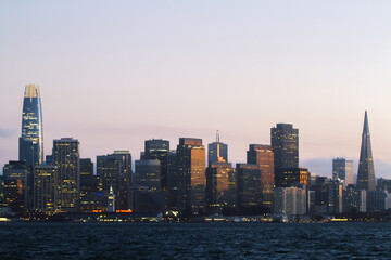 Fototapete - Beautiful San Francisco skyline at twilight