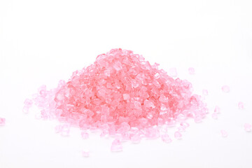 Poster - Pile of pink bath salt isolated on a white background