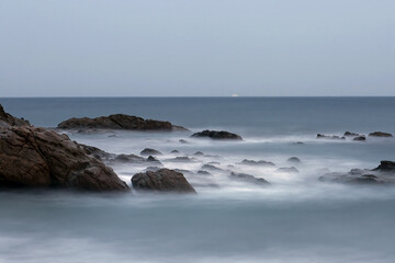 Canvas Print - waves crashing on rocks