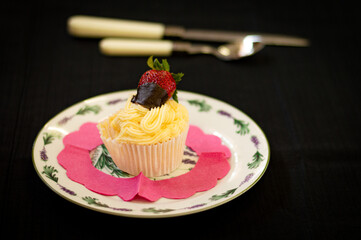 Sticker - cupcake with strawberry 2