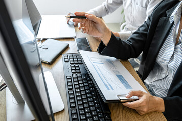 Aufkleber - Business team investment working with computer, planning and analyzing graph stock market trading with stock chart data, business financial investment planning concept