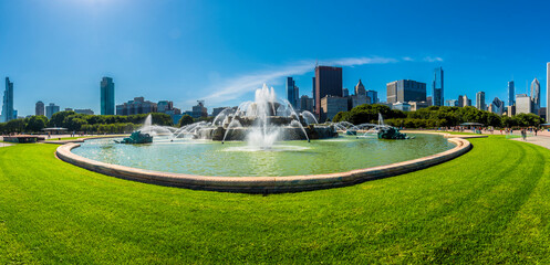 Wall Mural - Buckingham Fountain view in Chicago.