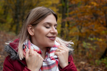 Sticker - Autumnal portrait of attractive woman